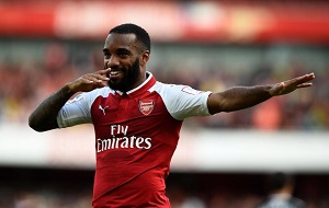 Arsenal Renew Emirates Sponsor Deal