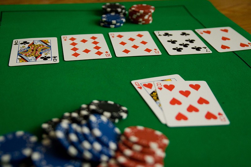 Advanced Play Tactics in Texas Hold'em